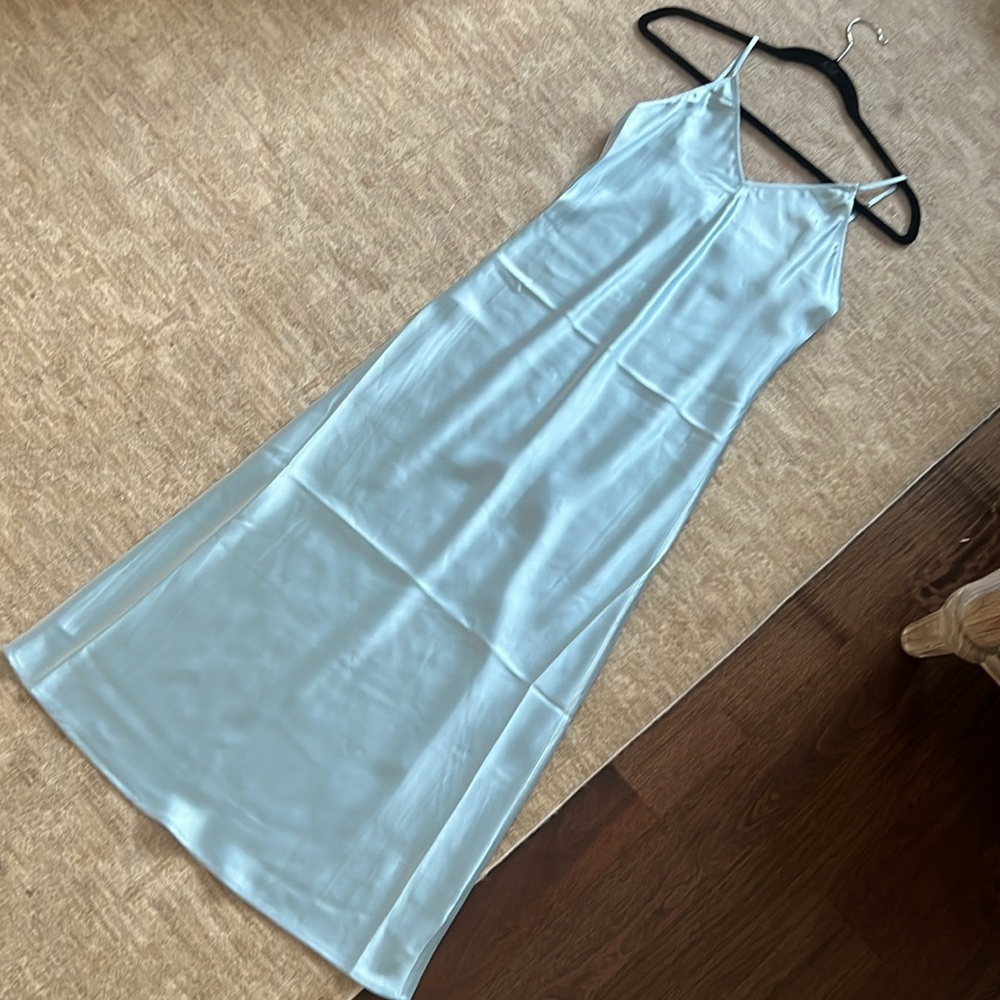 NWOT Italic 💯 silk dress